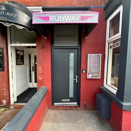 B&B Runway Blackpool - Minutes From Winter Gardens - Dog Friendly - Exceptionally Quiet - Very Close H&A Social Club (Adults Only) Екстер'єр фото